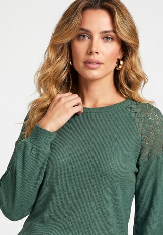 Pull-over usha BLACK LABEL en vert