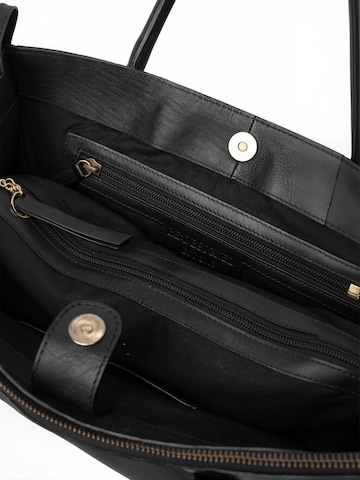 RE:DESIGNED Bag ' Ora ' in Schwarz