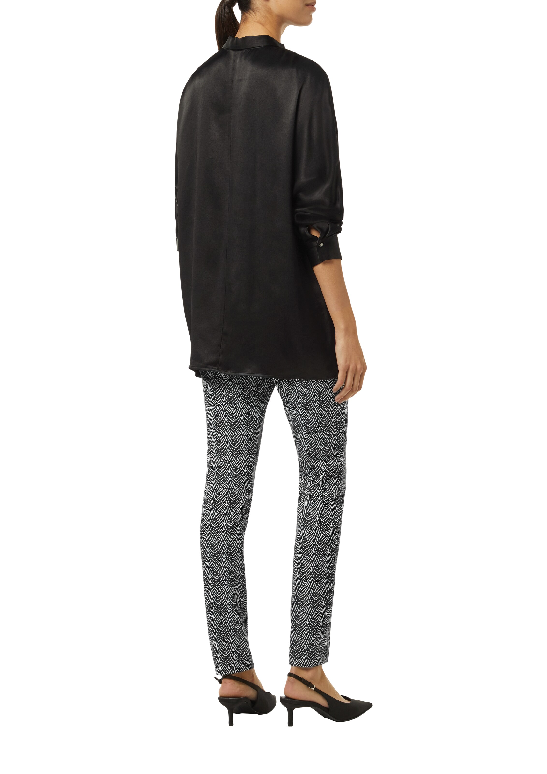 COMMA Slim fit Leggings in Black: back