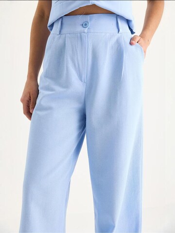 Completo pantalone di Bianco Lucci in colori misti