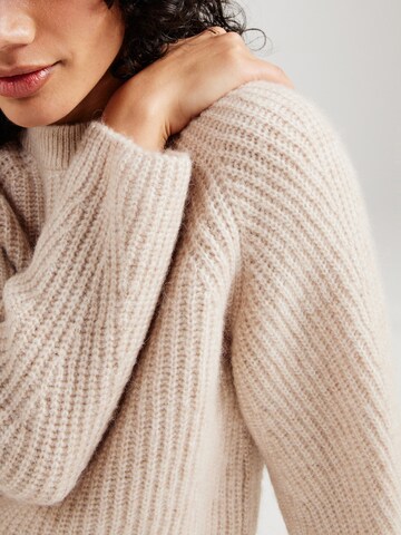 NÜMPH Trui 'ZINDI' in Beige