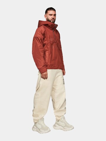 Giacca di mezza stagione 'Quiet Street Jacket - J17656' di Made By Society in rosso