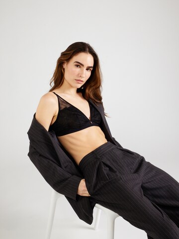 JOOP! Bodywear Треугольник Бюстгальтер в Черный