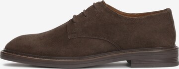 Chaussure à lacets Kazar en marron : devant