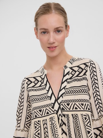 VERO MODA Kjole 'Dicthe' i beige