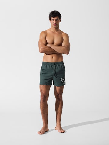 Karl Lagerfeld - Bermudas 'Vacances de Karl' en verde