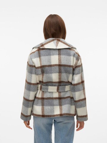Manteau mi-saison 'VMBLAKEBERGEN' VERO MODA en gris