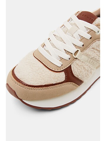 ESPRIT Sneakers laag in Beige