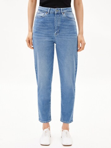ARMEDANGELS Loose fit Jeans 'MAIRAA' in Blue: front