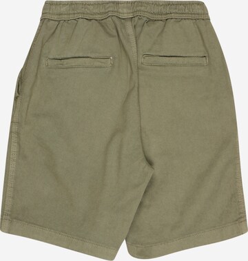 Urban Classics Regular Pants in Green