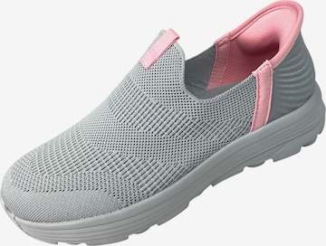 Chaussure basse 'Sneaker' Kumixi en gris : devant