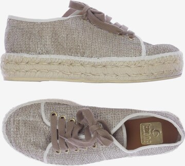 Kanna Sneakers & Trainers in 39 in Beige: front