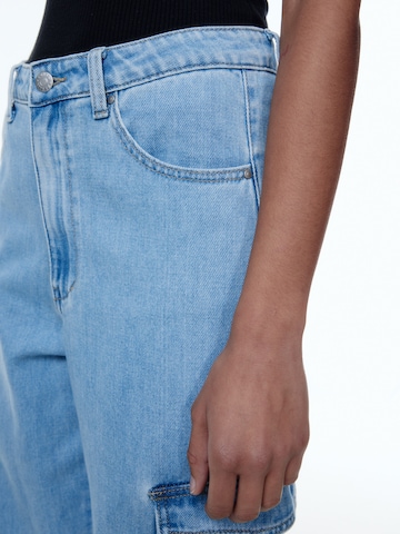 EDITED Wide leg Cargo Jeans 'Nalu' in Blue