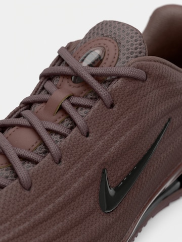 Nike Sportswear Sneaker 'SHOX Z' in Braun