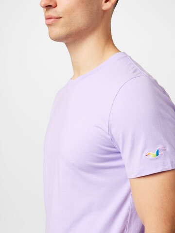 T-Shirt HOLLISTER en mélange de couleurs