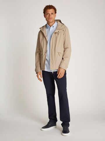 TOMMY HILFIGER Övergångsjacka i grön