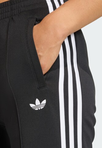 Coupe slim Pantalon 'SST Classic' ADIDAS ORIGINALS en noir