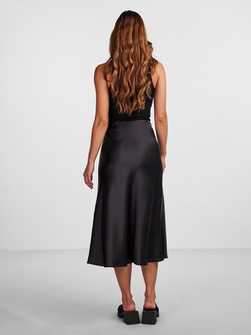 YAS Rock 'YASPella' in Schwarz