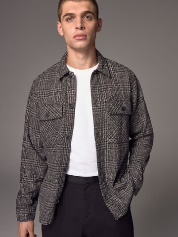 Next Regular fit Tussenjas in Zwart