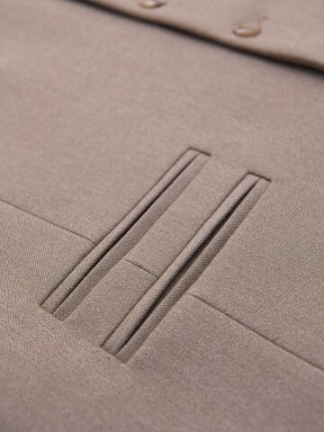 Ombre Gilet in Beige