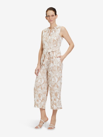 Betty & Co Jumpsuit in Beige: front