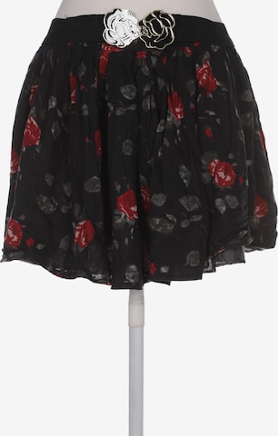 Yumi Skirt in M in Black: front