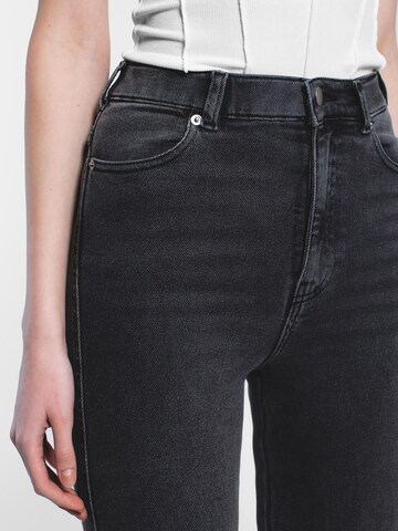 Dr. Denim Skinny Jeans 'Moxy High Flare' in Grey