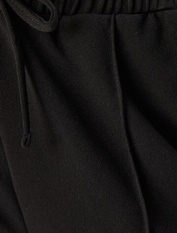 Koton Slimfit Hose in Schwarz