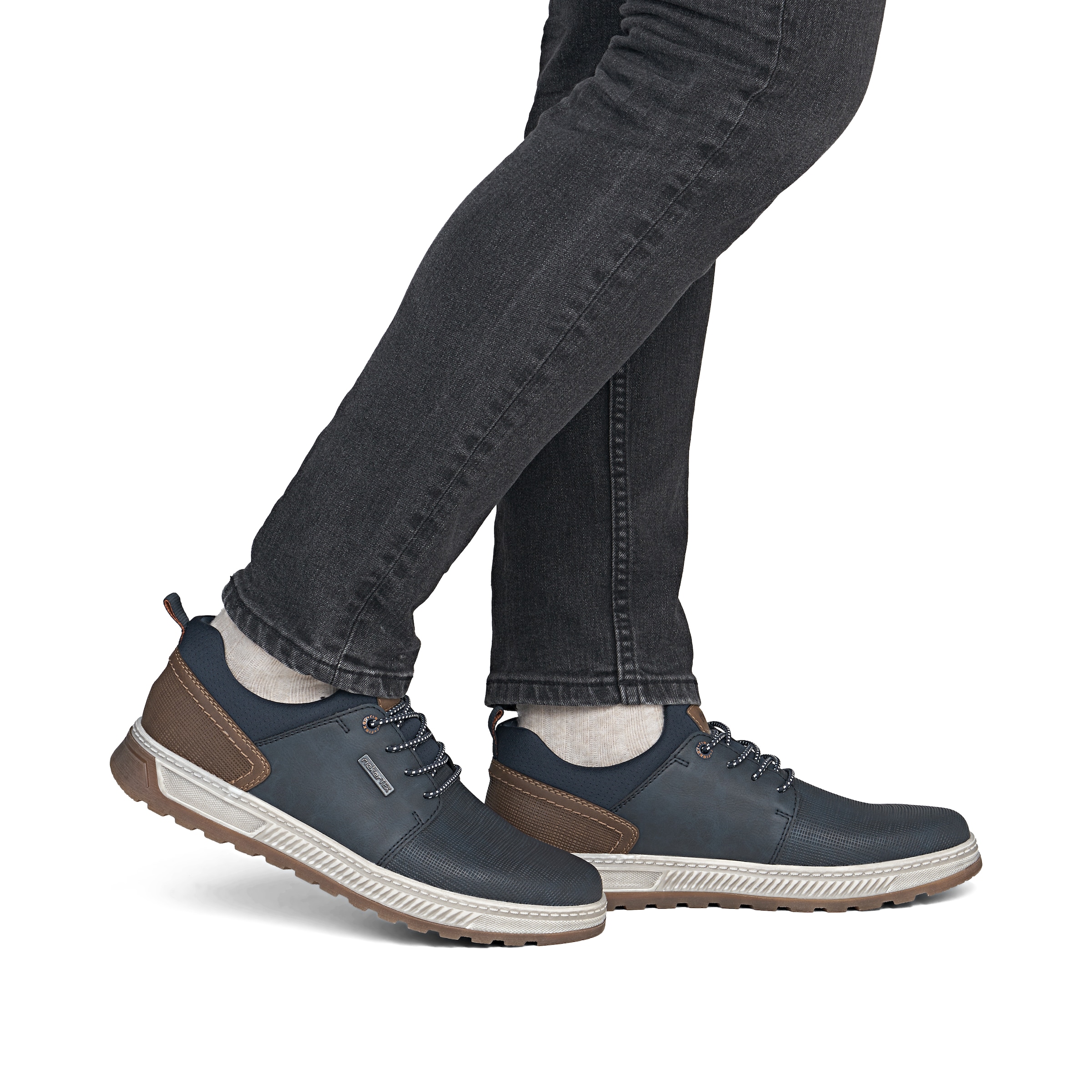 Chaussure à lacets Rieker en bleu