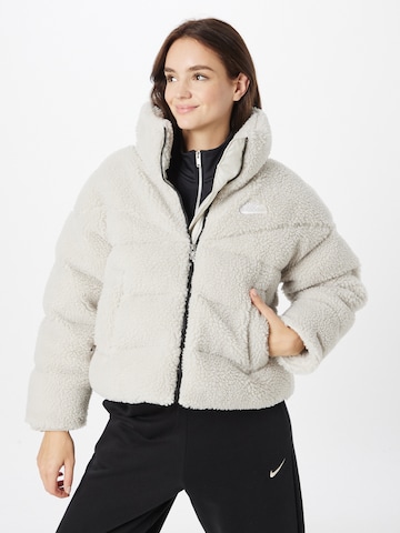 Nike Sportswear Χειμερινό μπουφάν σε μπεζ: μπροστά
