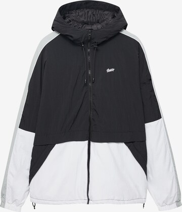 Pull&Bear Between-season jacket in Black: front