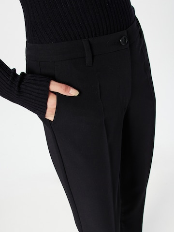 Sisley - regular Pantalón de pinzas en negro