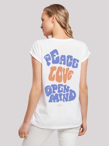 F4NT4STIC Shirt 'Peace Love and Open Mind' in White: front
