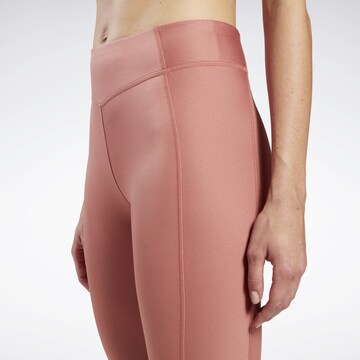 Reebok Skinny Spodnie sportowe w kolorze różowy
