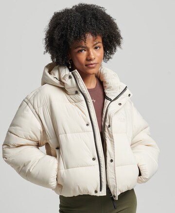 Veste mi-saison Superdry en beige : devant