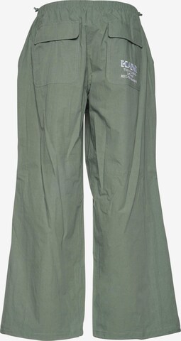 Wide leg Pantaloni di Karl Kani in verde