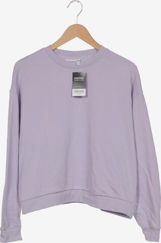 WEEKDAY Sweatshirt & Zip-Up Hoodie in S in Purple: front