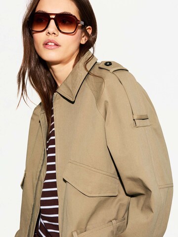 Giacca di mezza stagione di Bershka in beige