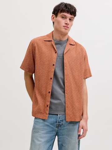 Comfort fit Camicia di JACK & JONES in marrone: frontale