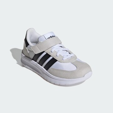 ADIDAS SPORTSWEAR Σνίκερ 'Run 70s 2.0' σε λευκό