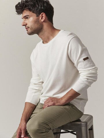 Pull-over 'Shotson' Deeluxe en blanc