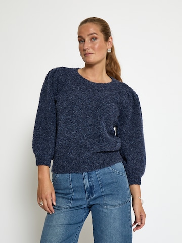 Sweat-shirt 'Jennie ' minus en bleu : devant