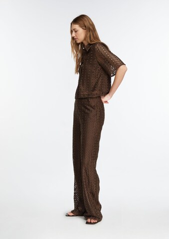 COMMA Regular Hose in Braun