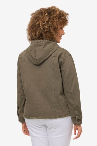 Ulla Popken Between-Season Jacket in Green