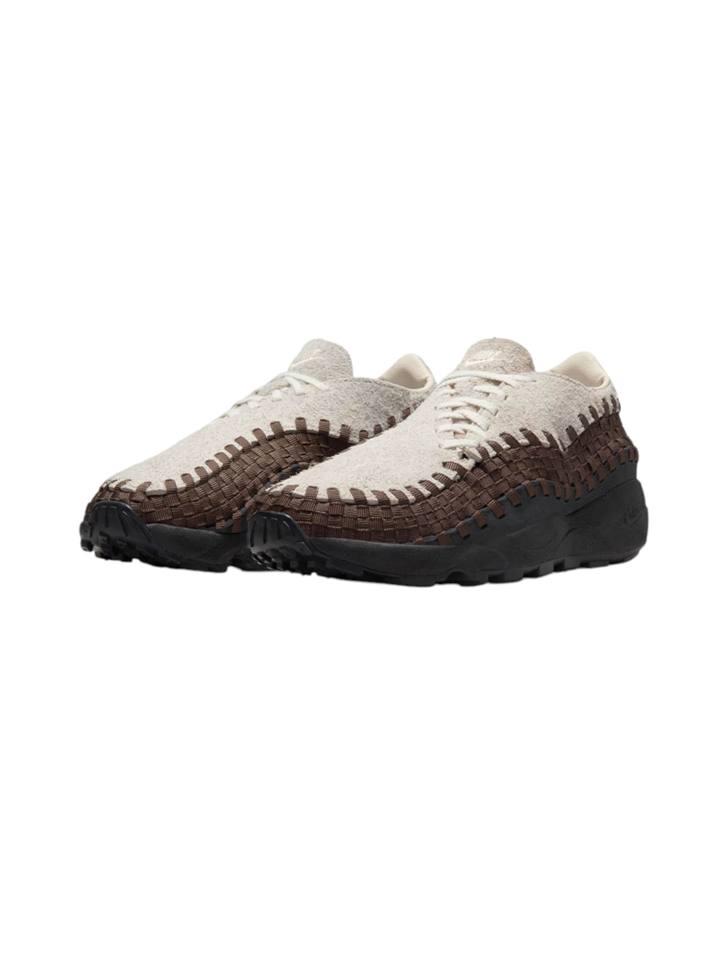 Nike Sportswear Sneakers laag 'AIR FOOTSCAPE WOVEN NH' in Bruin