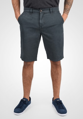 regular Pantaloni chino di !Solid in blu: frontale