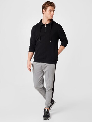 BURTON MENSWEAR LONDON Sweatshirt in Black