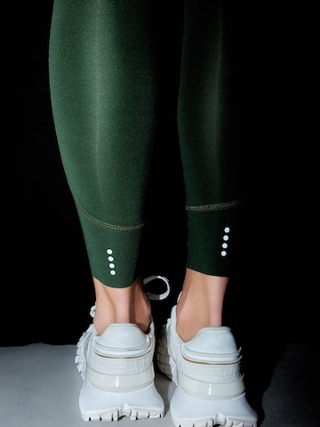 Trendyol Skinny Fit Клин в зелено