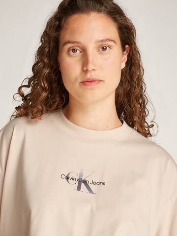 Maglietta di Calvin Klein Jeans in beige