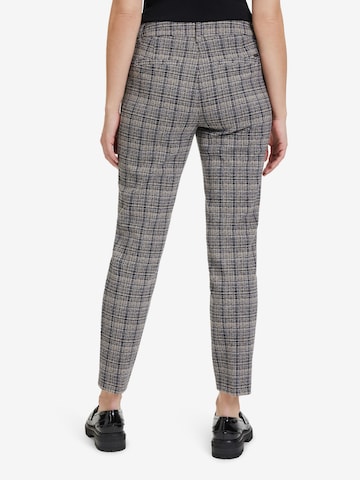 Regular Pantalon Betty & Co en gris